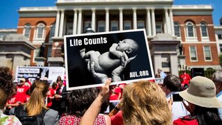 Texas Just Passed Its Terrifying, Extreme Anti-Abortion Bill